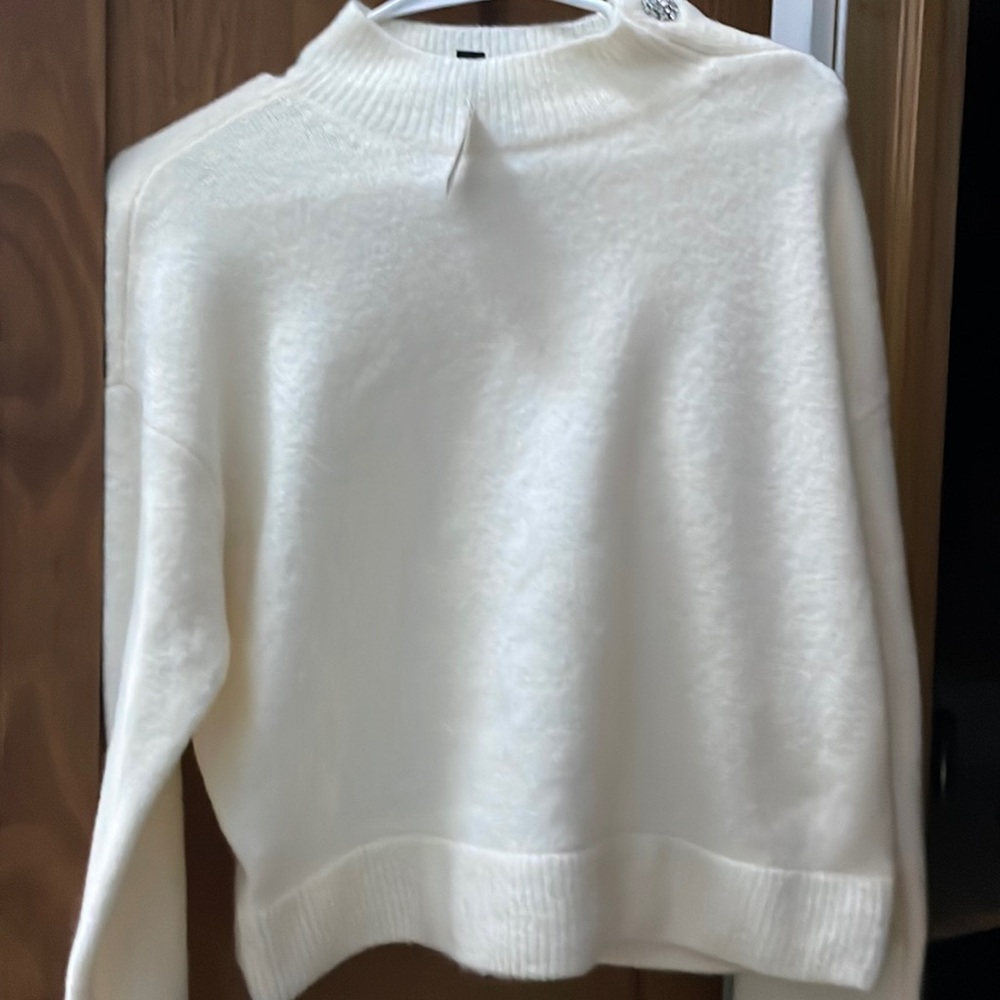 Brand new Ann taylor sweater